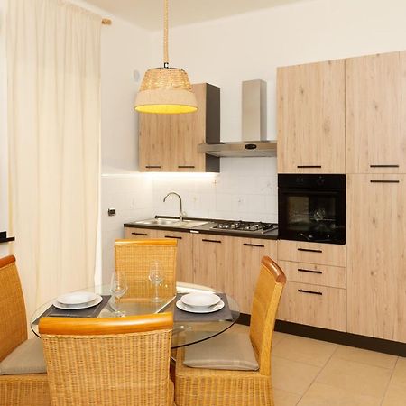 Internotre Luxury Apartment Bari Eksteriør billede