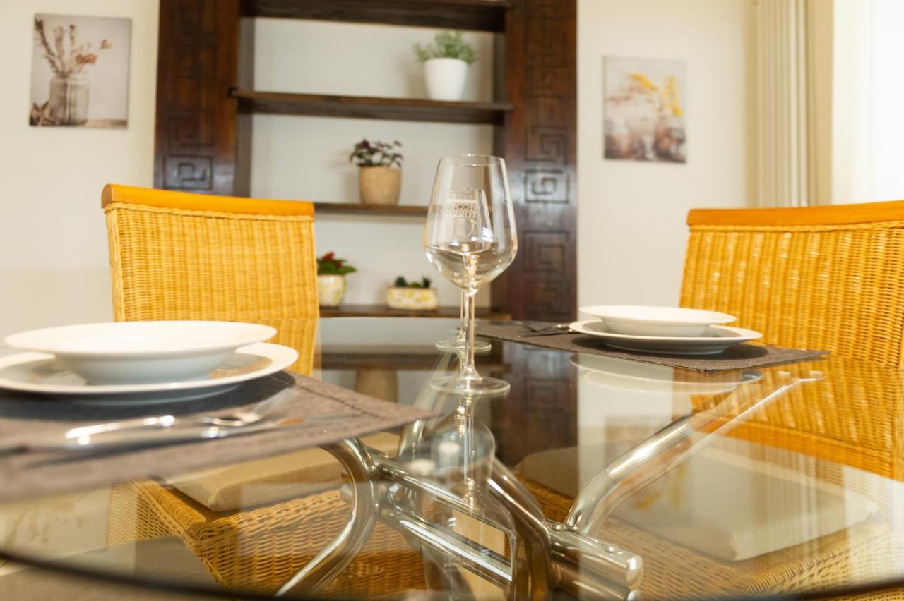 Internotre Luxury Apartment Bari Eksteriør billede