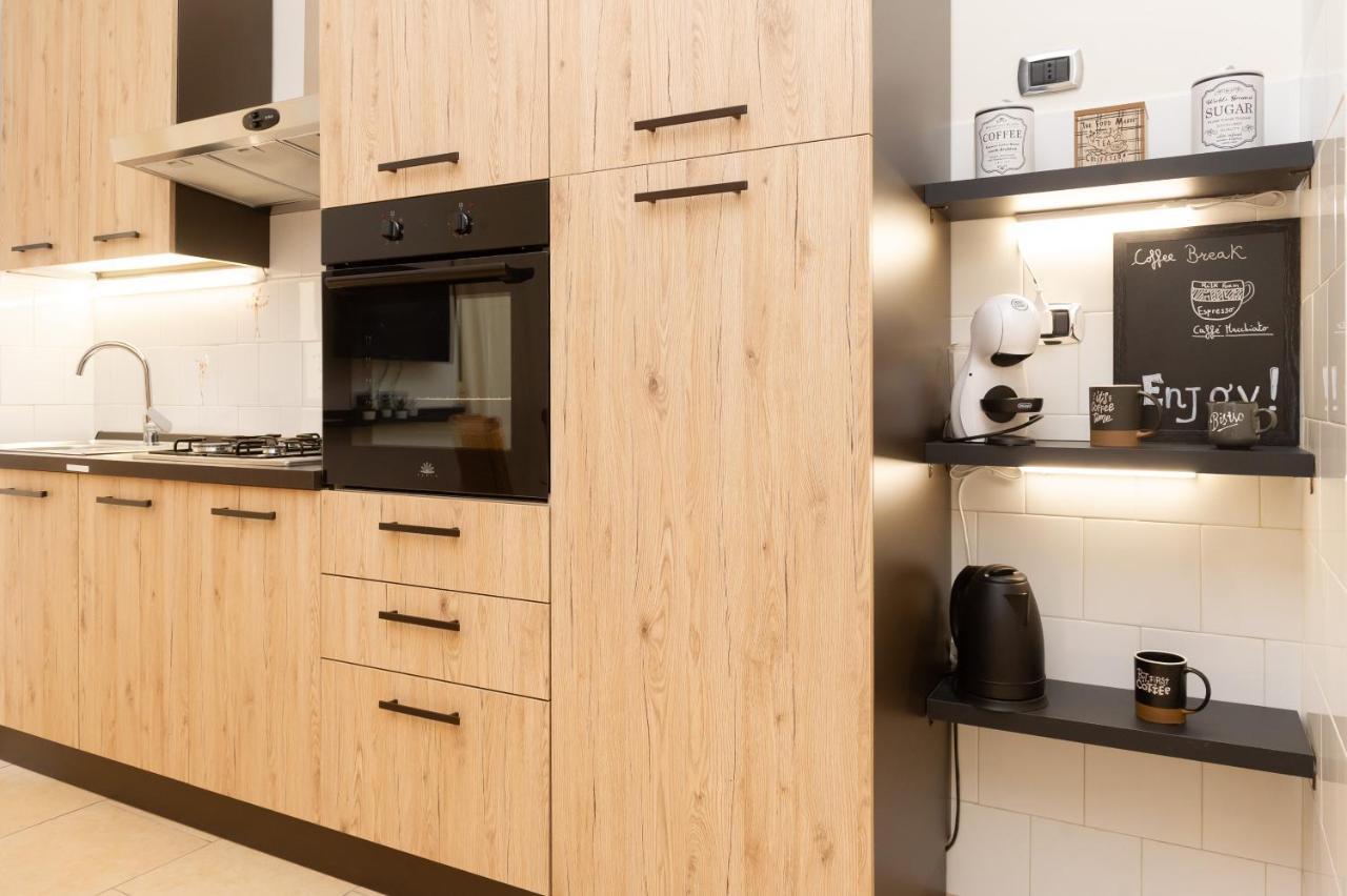 Internotre Luxury Apartment Bari Eksteriør billede