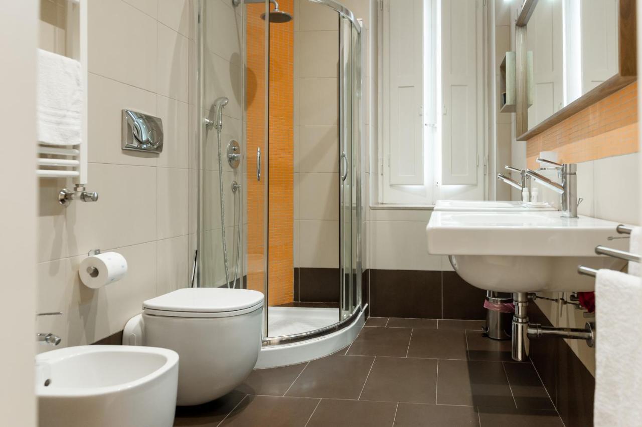 Internotre Luxury Apartment Bari Eksteriør billede