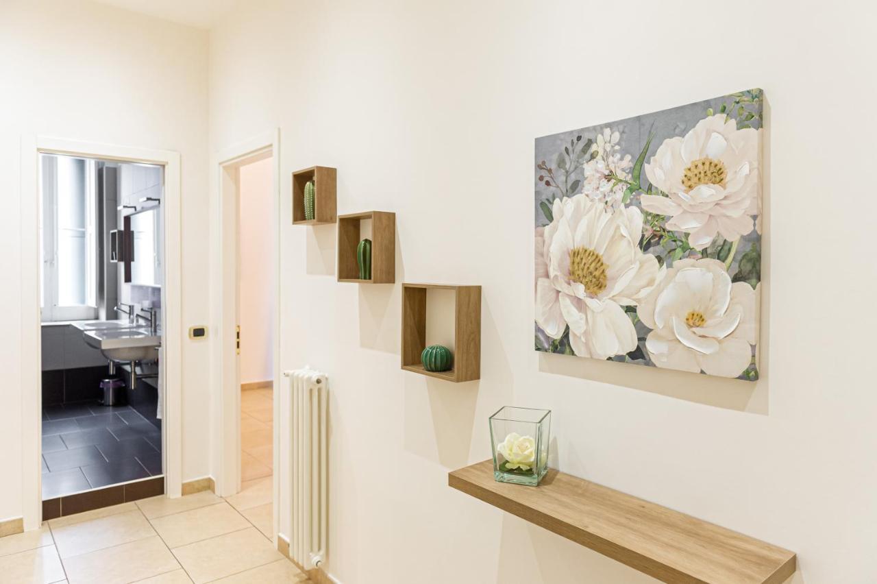 Internotre Luxury Apartment Bari Eksteriør billede