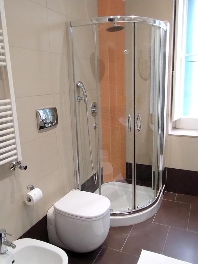 Internotre Luxury Apartment Bari Eksteriør billede