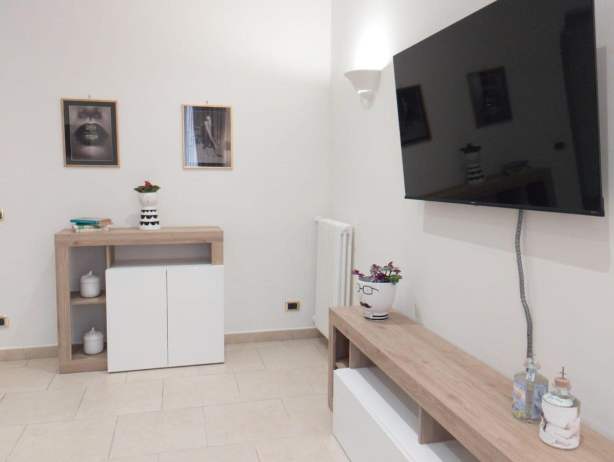 Internotre Luxury Apartment Bari Eksteriør billede